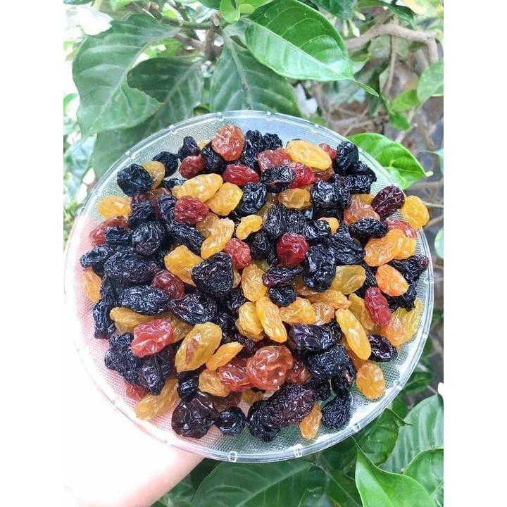 Nho Raisin Mỹ 3 màu 350G Hủ Pet - Trai Đẹp Snack