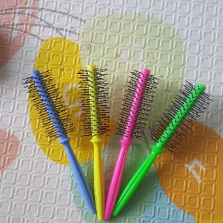 Lược mini chải quấn tóc