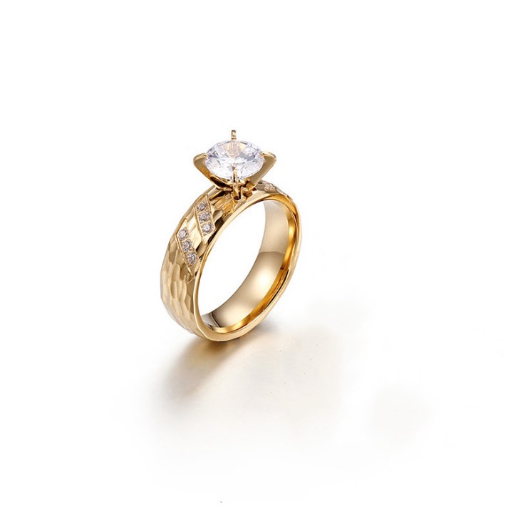 Nhẫn Nữ Titan Không Rỉ Đính Đá Nhân Tạo Zircon TT 4123