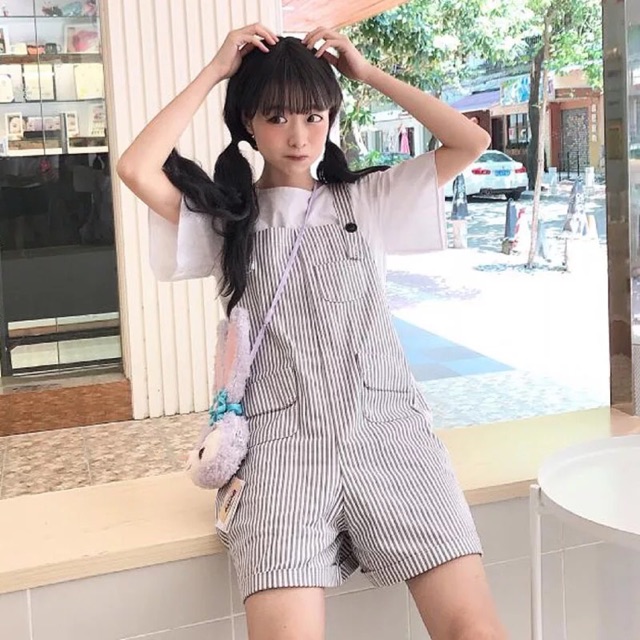 Quần yếm thô dáng ngắn phong cách Hàn Quốc