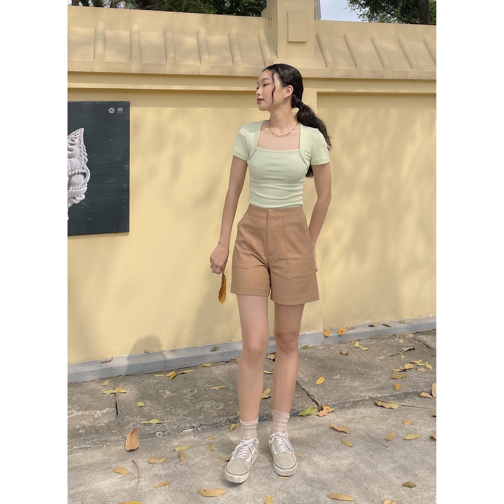 Happy Zoo - Quần shorts túi đắp ( 2 màu )