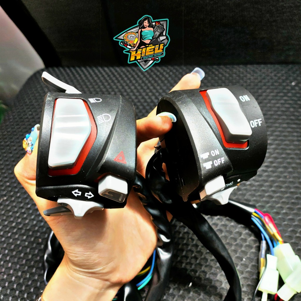 Cùm Công Tắc Light Màu Đỏ Gắn Cho Mọi Loại Xe