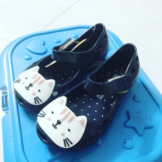 Giầy nội địa Hàn cho bé