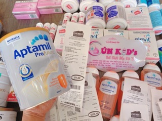 Aptamil úc đủ số. Hàng air bill tem chemist. Date mới