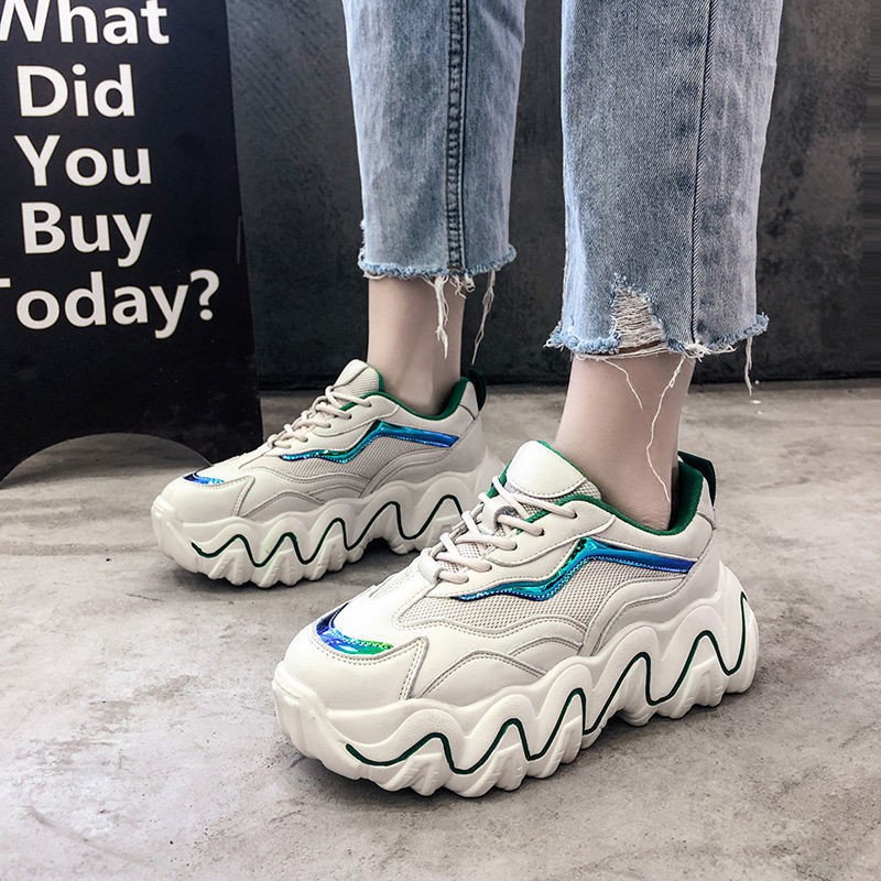 Giày Thể Thao Nữ Đế Dày Trẻ Trung Năng Động | BigBuy360 - bigbuy360.vn