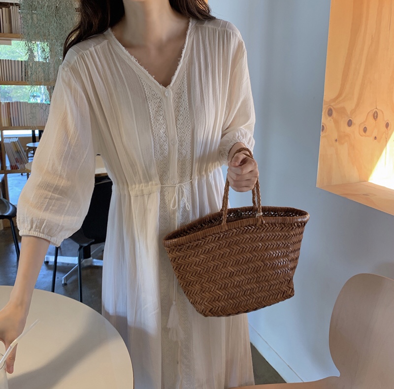 Đầm cotton trắng cổ chữ V thanh lịch phong cách Hàn Quốc 42637