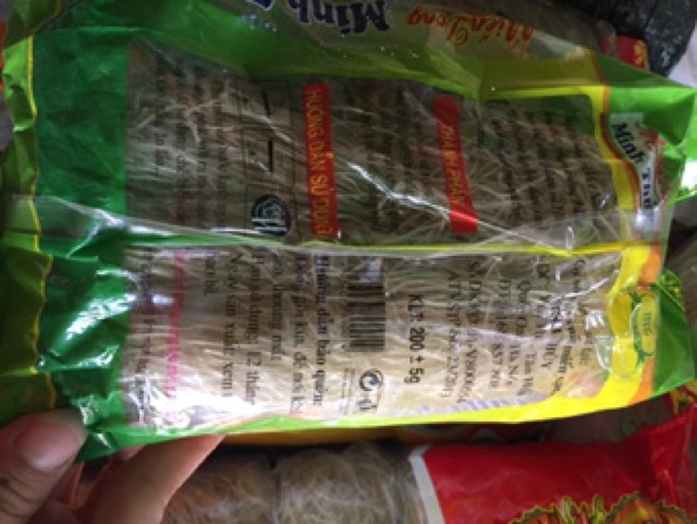 Bún gạo khô Việt Nam xuất khẩu gói 500g