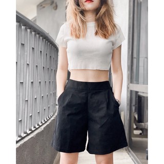 - quần đùi không hoạ tiết made by méow