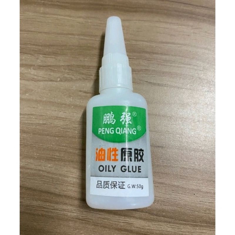 Keo dán  siêu dính đa năng trên mọi chất liệu, gỗ, thủy tinh, kim loại, nhựa, sứ, vải, giấy.