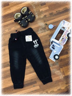 Quần jeans bé trai bé gái