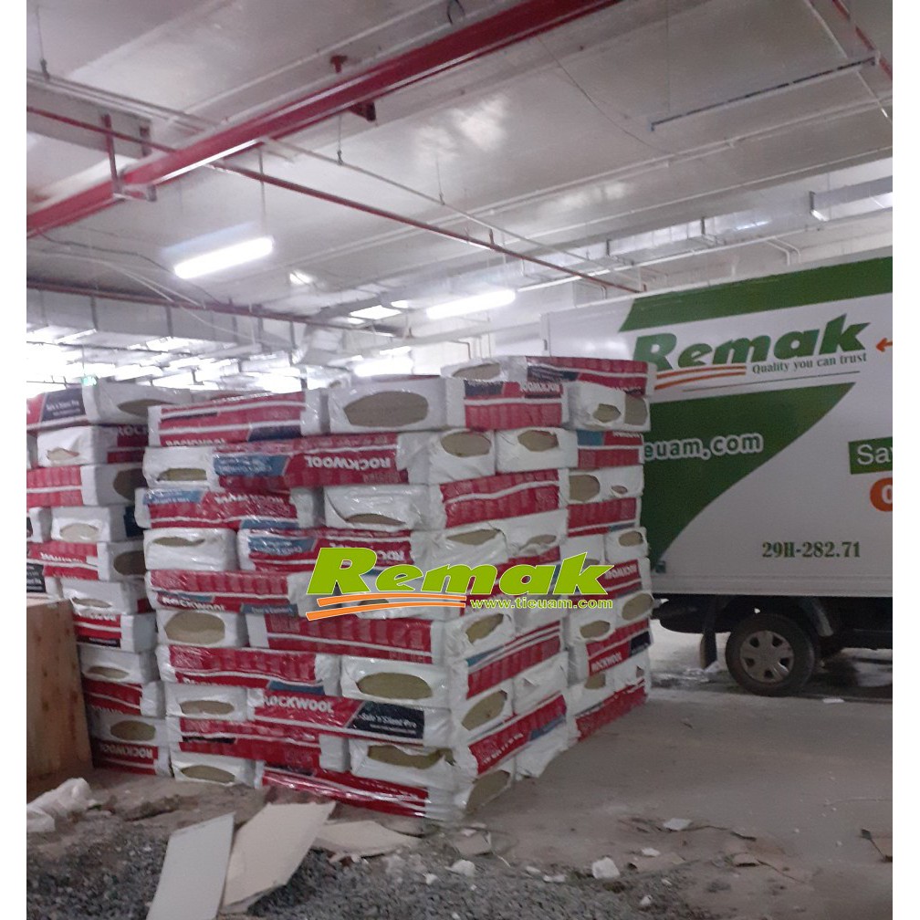 Bông sợi khoáng Cách âm Cách nhiệt Rockwool Nhập khẩu chính hãng Thailand (Kiện 4 tấm)