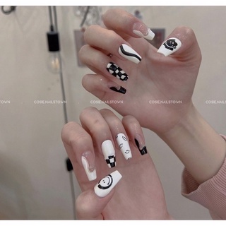 Mẫu nailbox trắng đen mặt cười , nailbox giá rẻ , nailbox xinh , nailbox thiết kế