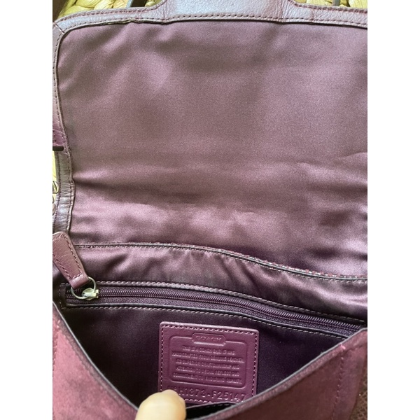 Túi da đeo chéo Coach