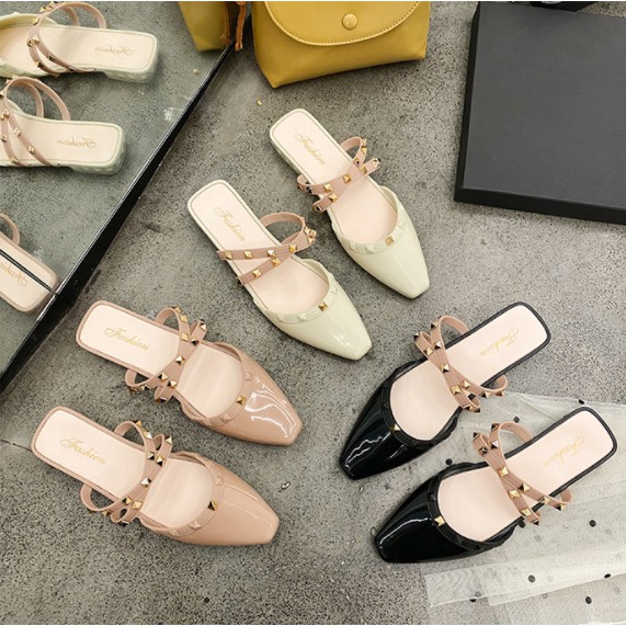 Dép Mũi Nhọn Đính Đá Dành Cho Nữ Phong Cách Trẻ Trung Năng Động | BigBuy360 - bigbuy360.vn