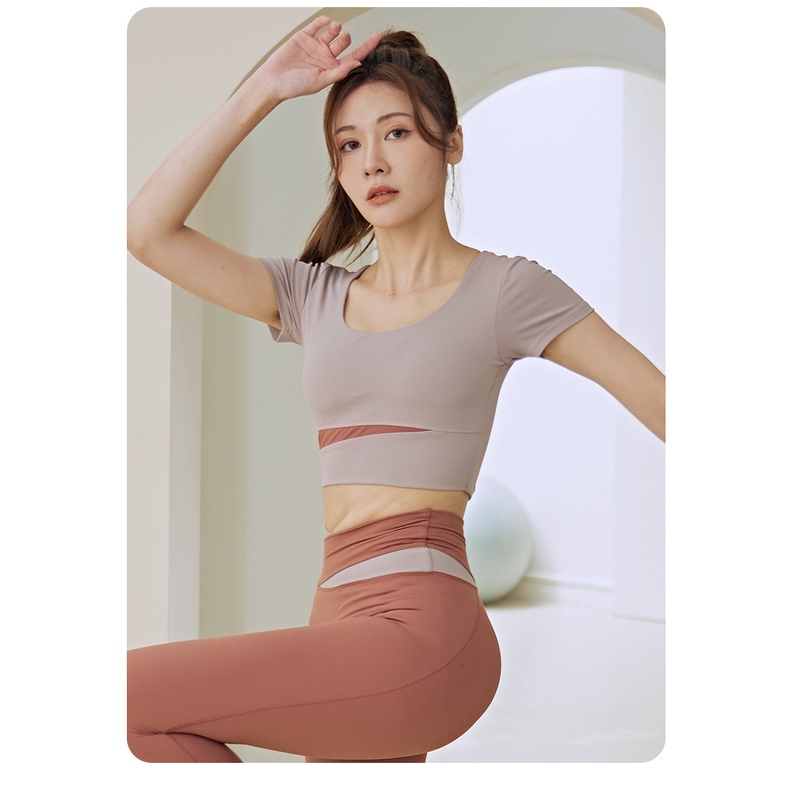 Áo Thun Thể Thao Ngắn Tay Có Mút Ngực Màu Sắc Thời Trang Cho Nữ