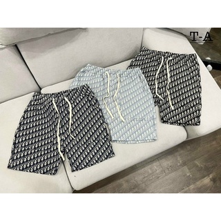 🇻🇳neww arrivals🇻🇳 siêu phẩm quần ngố di.or vân vân neww 2 màu sẵn hàng cao cấp !!