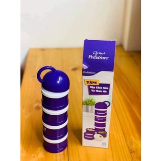 Hộp chia sữa, thức ăn cho bé