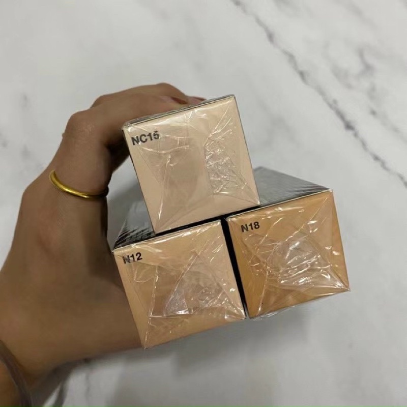 KEM NỀN MAC STUDIO FIX FLUID SPF 15 BROAD SPECTRUM SPS15 | BigBuy360 - bigbuy360.vn