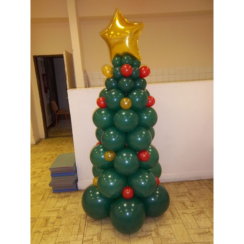 trang trí bong bóng cây thông