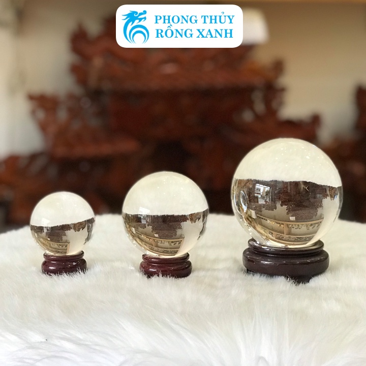 Quả Cầu Phong Thủy Thủy Tinh Trong Suốt Kích Nhỏ