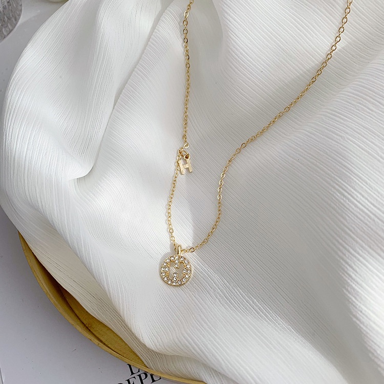 Vòng cổ choker dây xích mặt tròn chữ H VC017 Leous Accessories