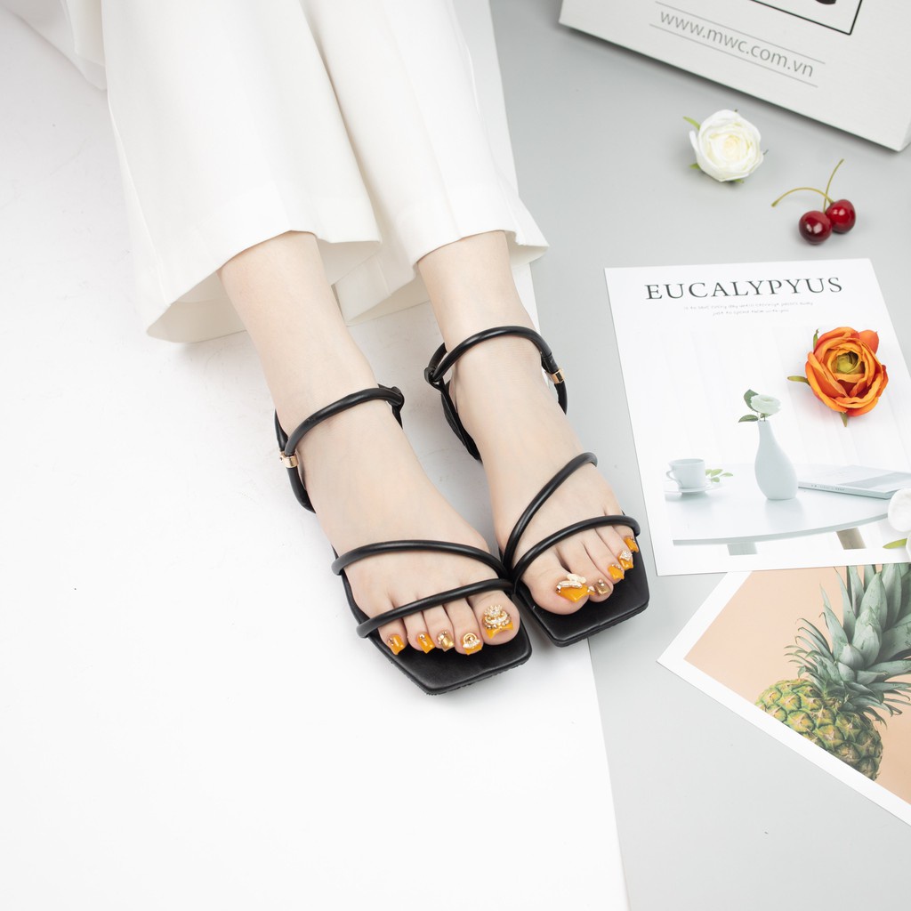 Giày Sandal Nữ MWC Đế Bệt Mũi Vuông Quai Mảnh Dây Chéo Trẻ Trung Màu Đen Kem NUSD- 2765