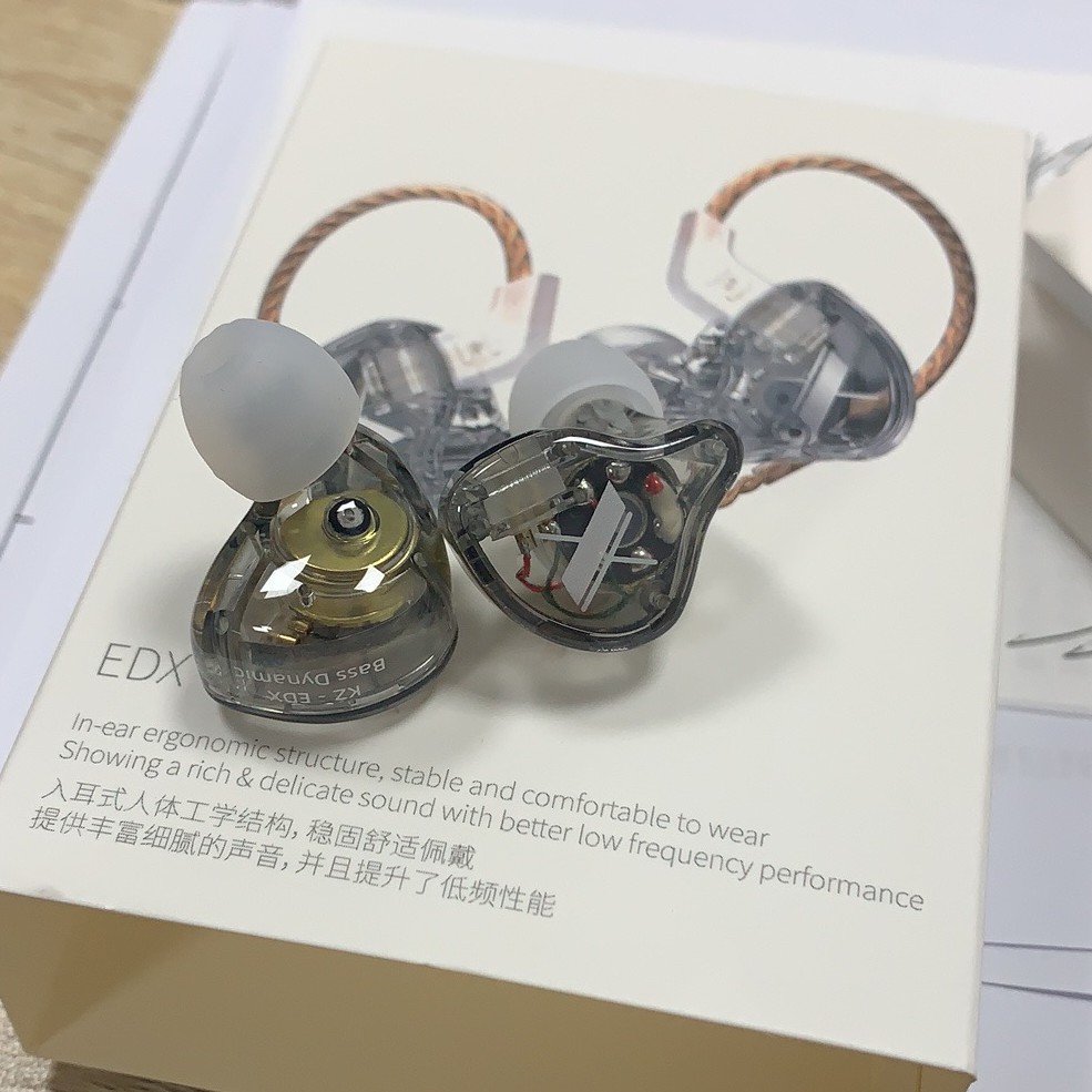 Tai nghe nhét tai KZ EDX HIFI chống ồn thích hợp khi tập thể dục