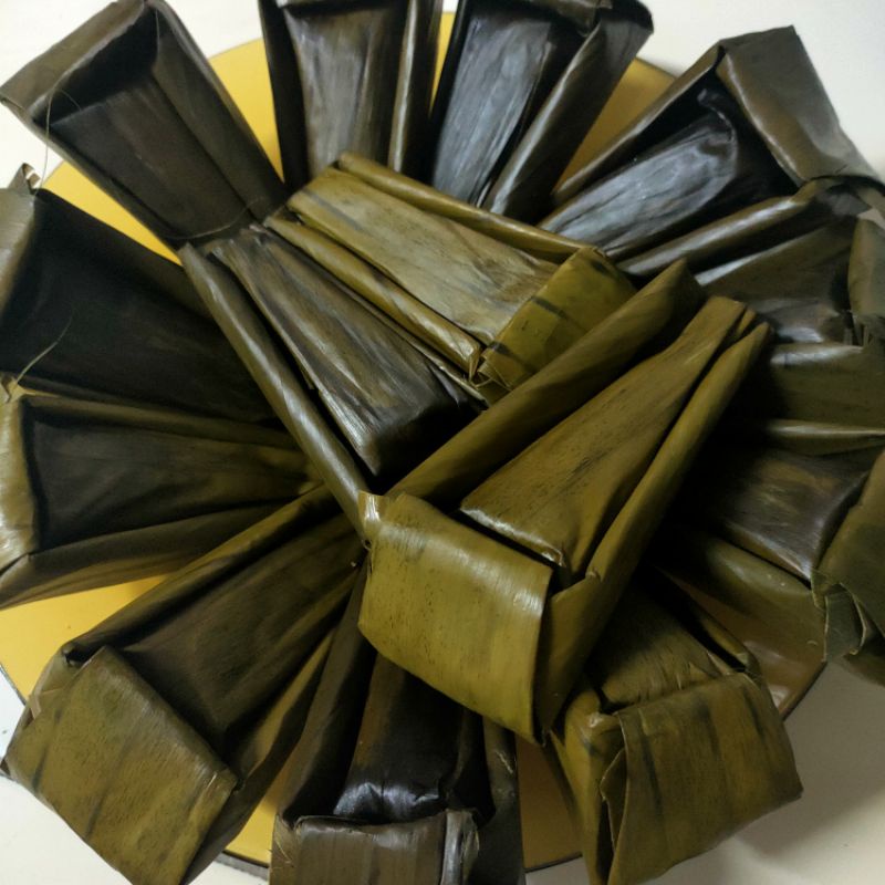 Bánh ít lá gai Quảng Ngãi