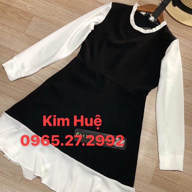 Váy Đuôi Cá Cổ Bèo