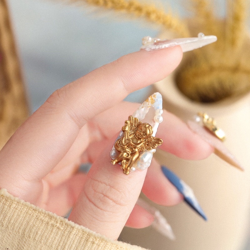 Đá Nail Thiên thần
