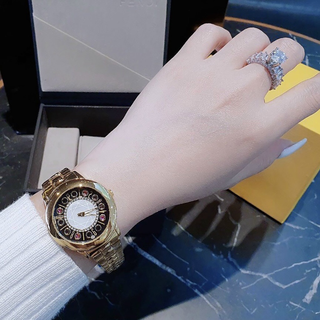 Đồng Hồ nữ Fendi mặt tròn đá 7 màu dây thép đúc đặc kính chống xước thời trang sang trọng