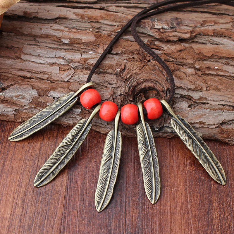 Vòng đeo cổ phong cách vintage dây da tùy chỉnh