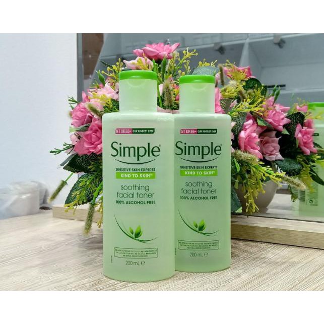 NƯỚC HOA HỒNG SIMPLE KIND TO SKIN SOOTHING FACIAL TONER -  CHO DA NHẠY CẢM, HỖN HỢP THIÊN DẦU