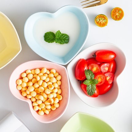 Bát ăn dặm cho bé hình trái tim love 150ml