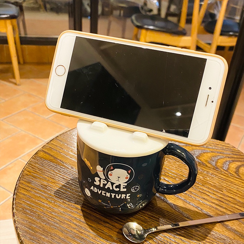 [HOT] Cốc sứ du hành vụ trụ có tặng kèm thìa inox 400ml