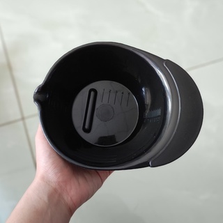 Chén nhuộm tóc
