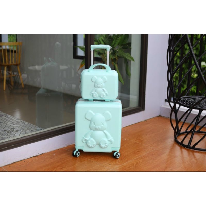 Vali bearbrickSize 18cm kèm cốp Bộ vali khóa sập, cốp cũng có khóa mã số
