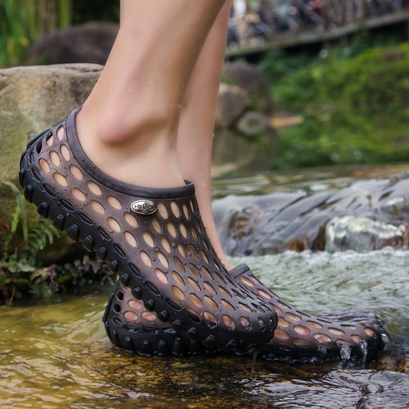 Giày Nhựa Đục Lỗ Thoáng Khí Chống Trượt Cho Nam Nữ | BigBuy360 - bigbuy360.vn
