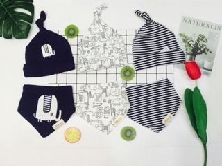 Set 3 mũ + set 3 yếm momcare