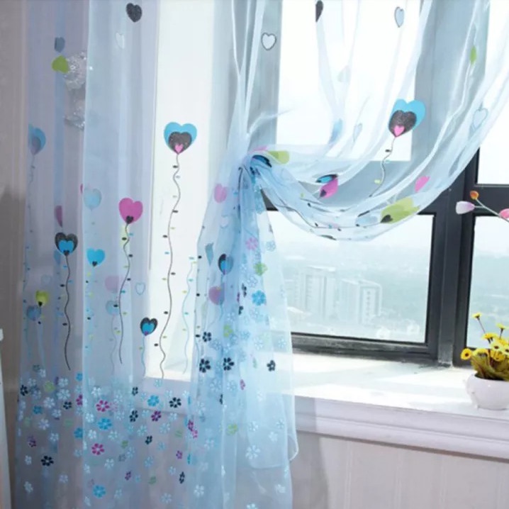 Rèm Cửa Voan Hoa Trái Tim (1 x 2m, 1 x 2.7m)