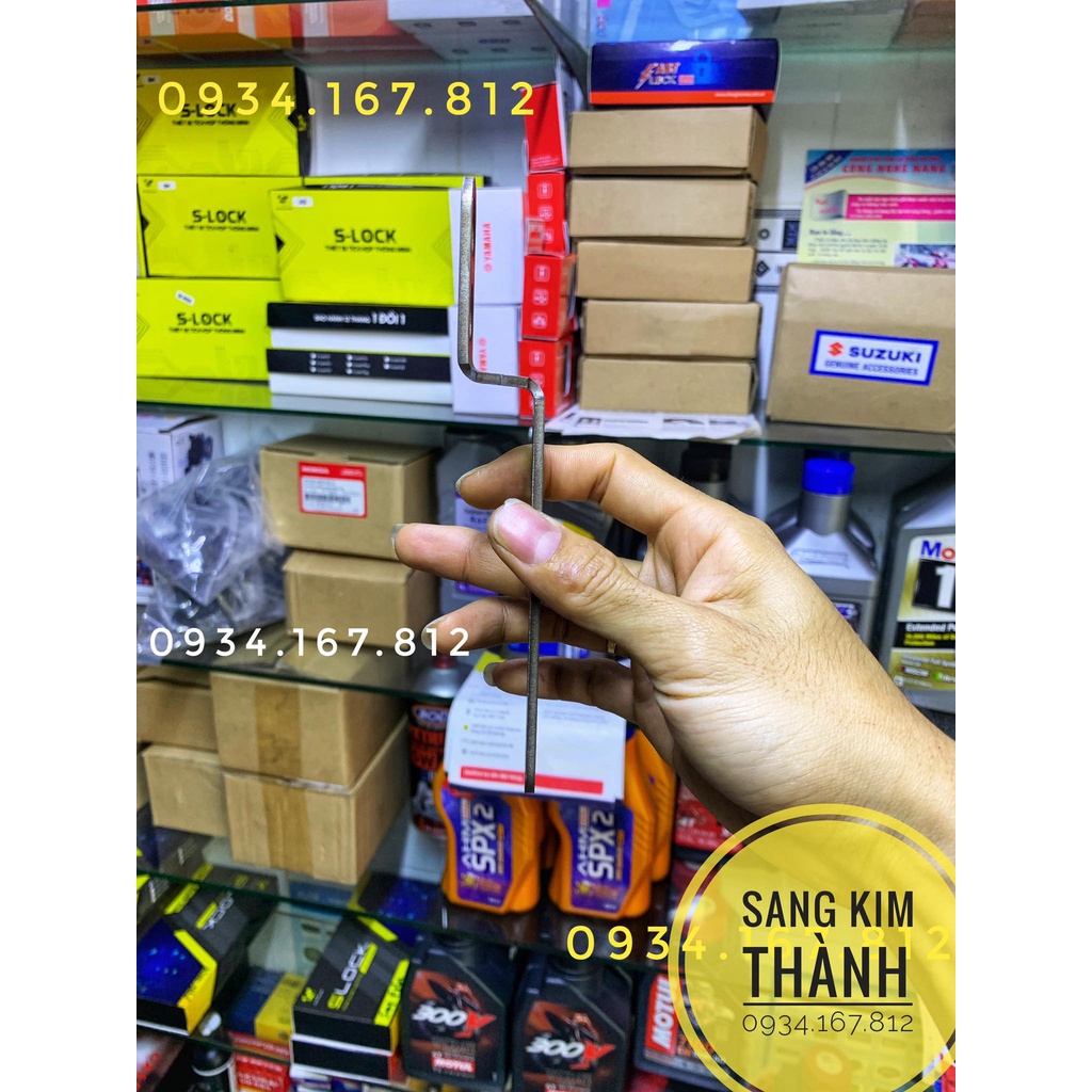 Pat lắp đèn L4x và đèn bi cầu mini Xe VARIO vị trí Chân Phuột