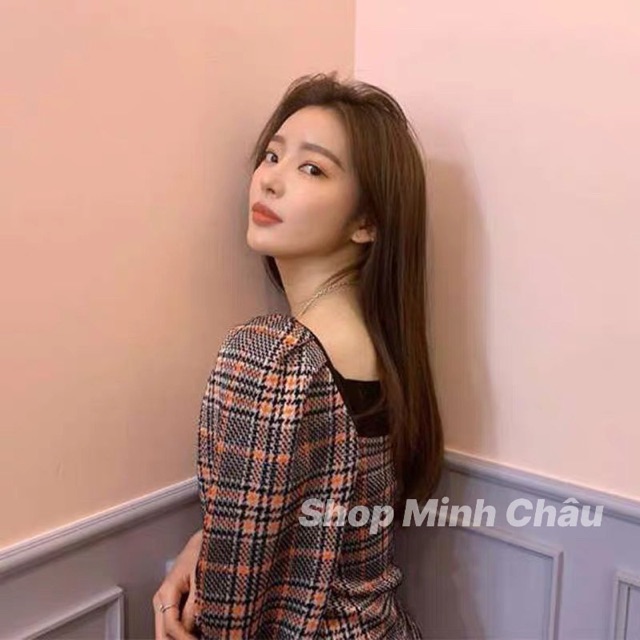 Váy mini kẻ Zaraaa dư sịn