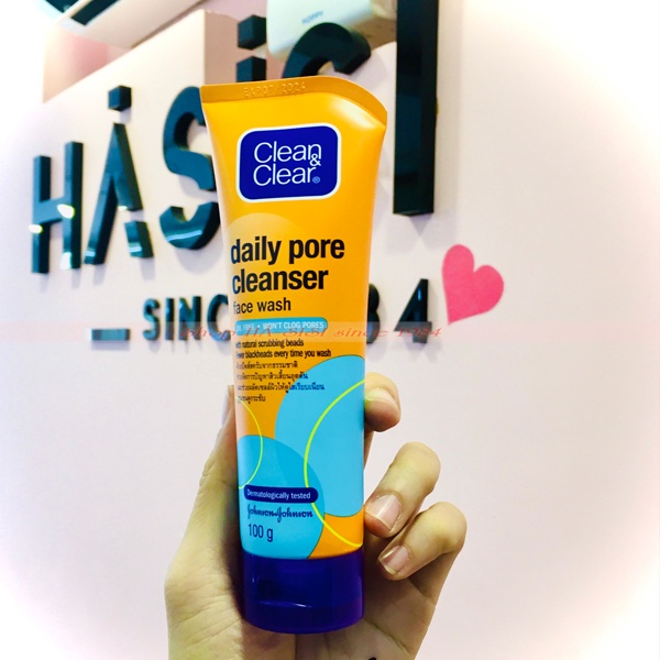 Sữa Rửa Mặt Sạch Sâu Lỗ Chân Lông CLEAN &amp; CLEAR - Deep Action Daily Pore Cleanser 100ml