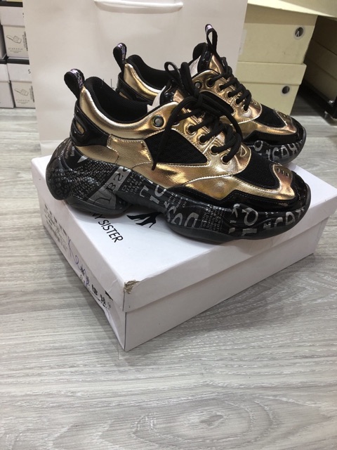 Giày thể thao nữ siêu ngầu vàng - bạc (chat trước check size)