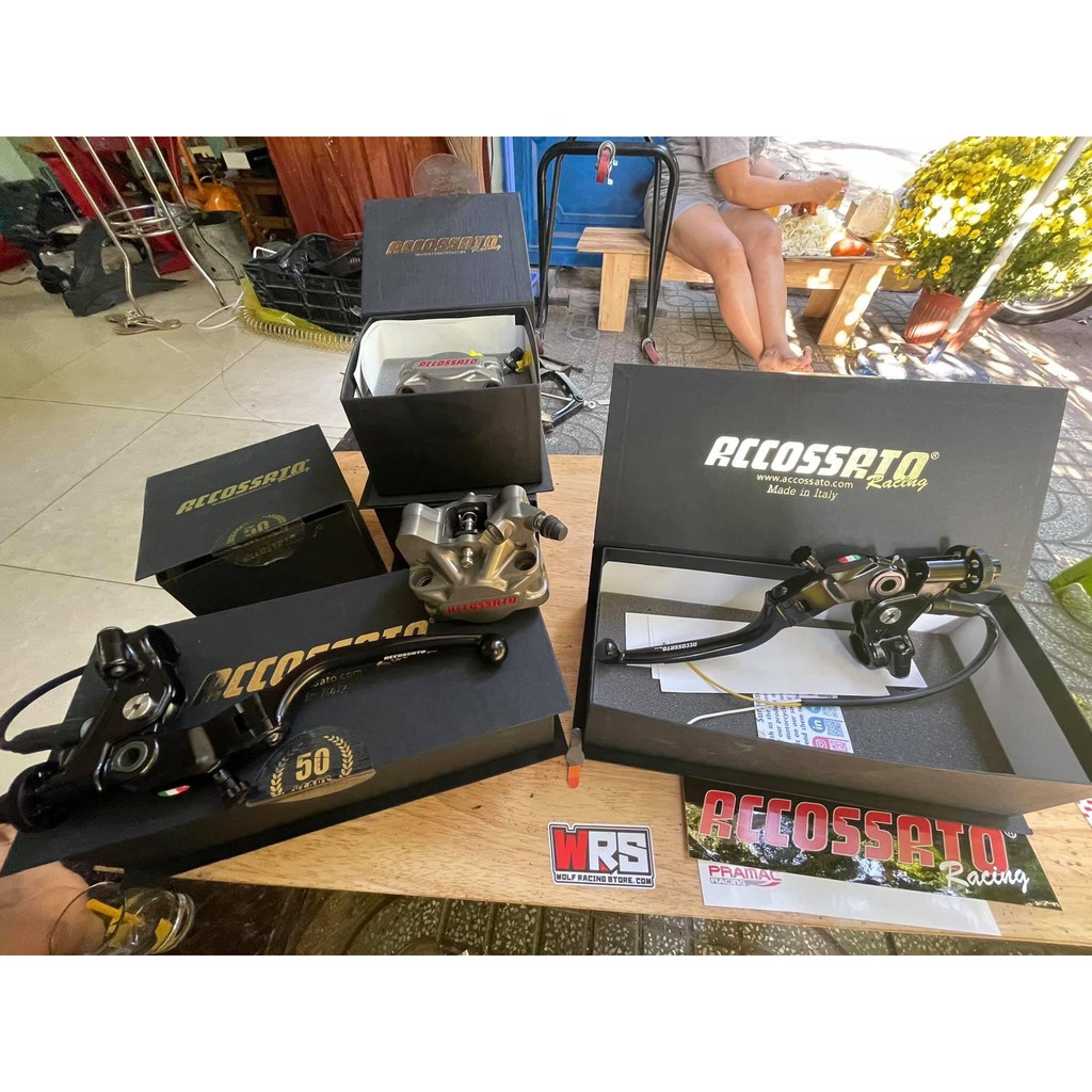 Cùm côn Accossato chính hãng