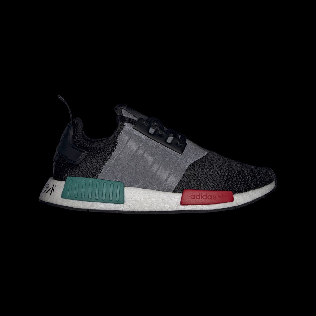 (100% chính hãng Adidas) Giày Adidas NMD R1 “Core Black/Green and Red”