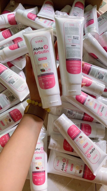 Dưỡng thể kích trắng alpha Arbutin Thái Lan - 300ml | BigBuy360 - bigbuy360.vn
