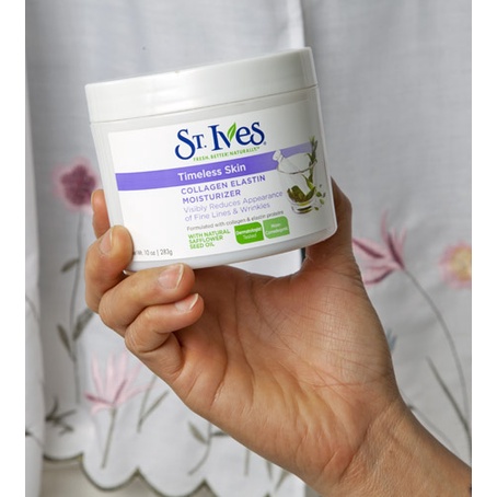 Kem dưỡng ẩm St.Ives Collagen Elastin 283g