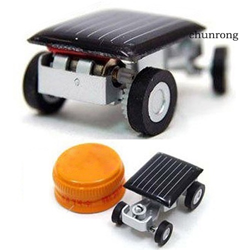 Xe đồ chơi chạy bằng năng lượng mặt trời độc đáo