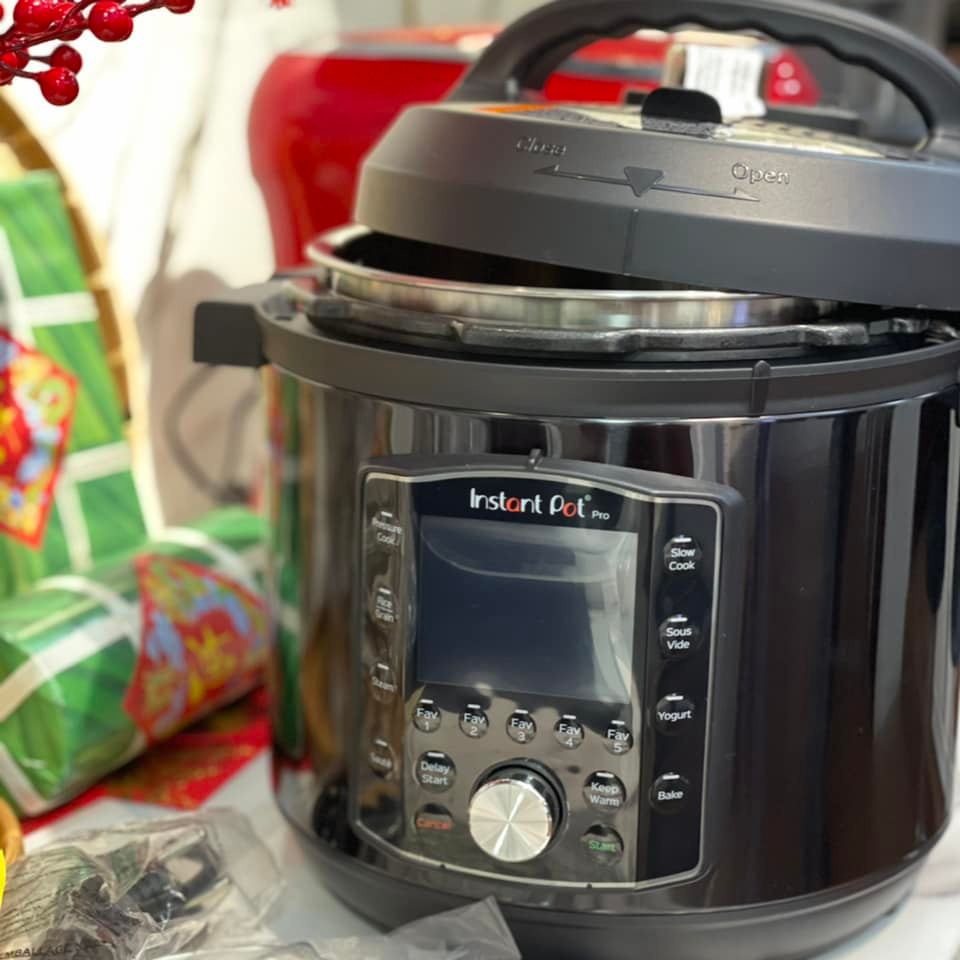 [Mã ELHADEV giảm 4% đơn 300K] Nồi Áp Suất Đa Năng INSTANT POT PRO 10in1 5.7L